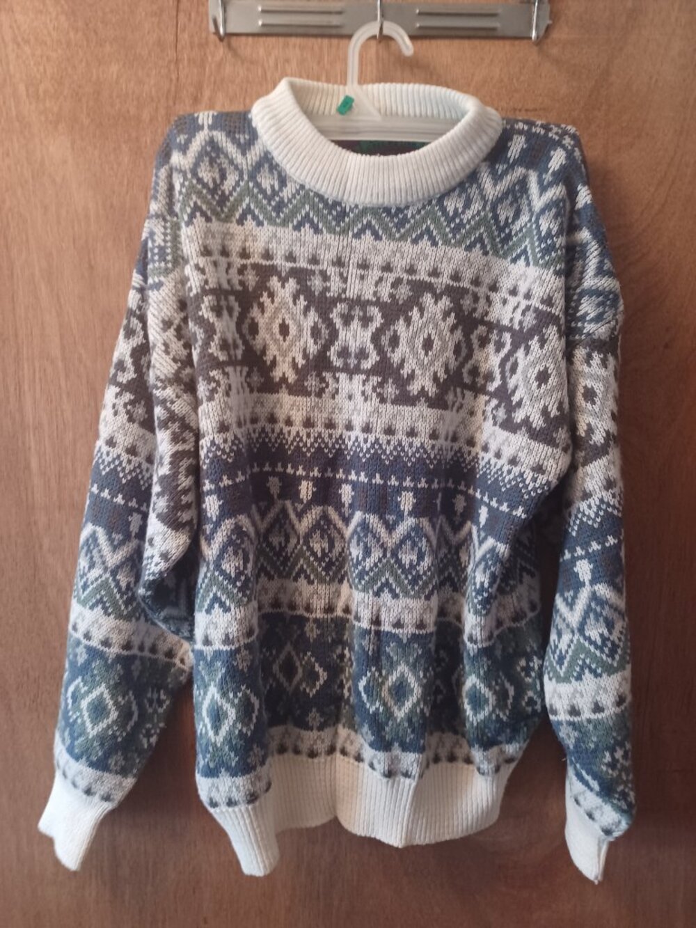 Capricorn Collection Woman's Sweater
